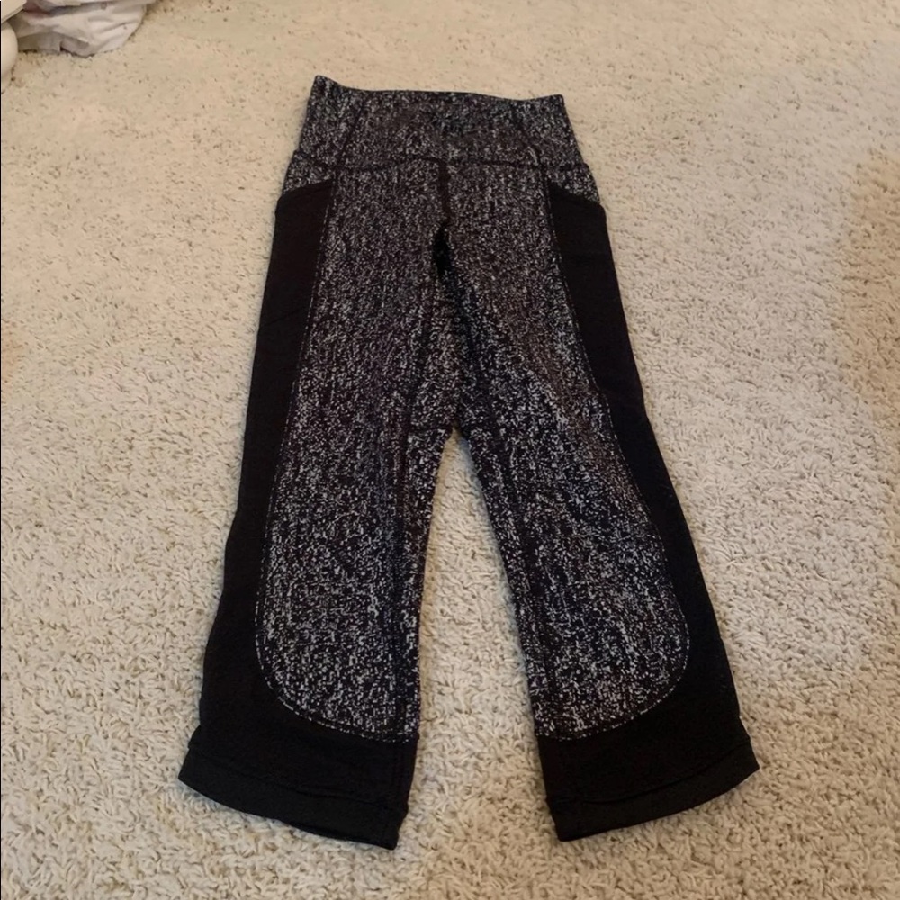 Cropped lululemon leggings